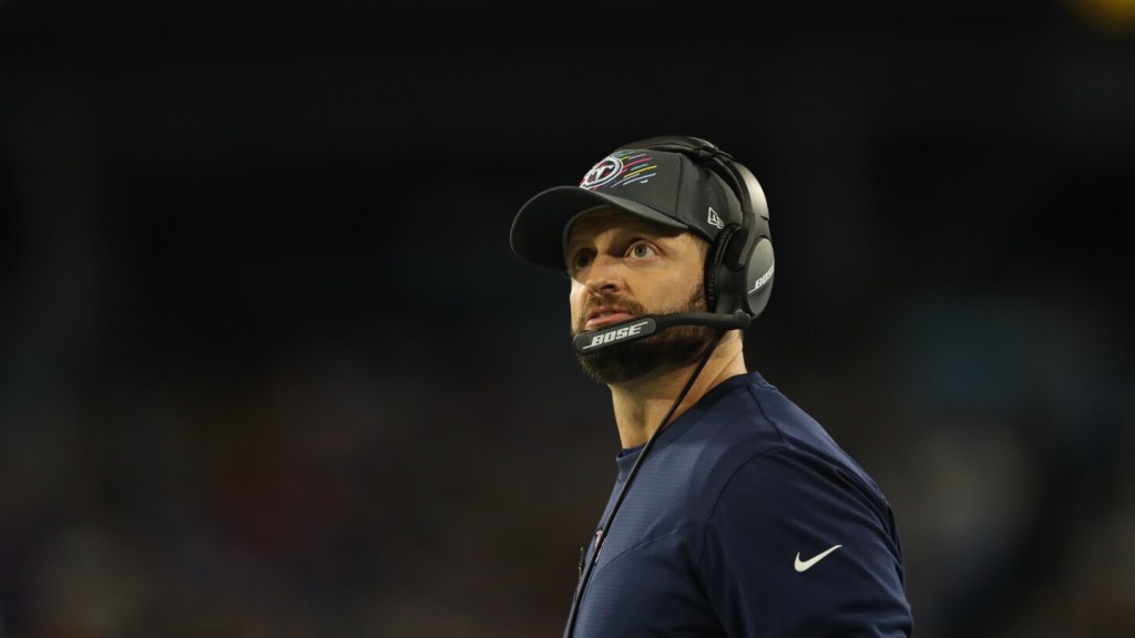 Keith Smith, Offensive Line Coach of the Minnesota Vikings, on the sideline during his tenure with the Tennessee Titans