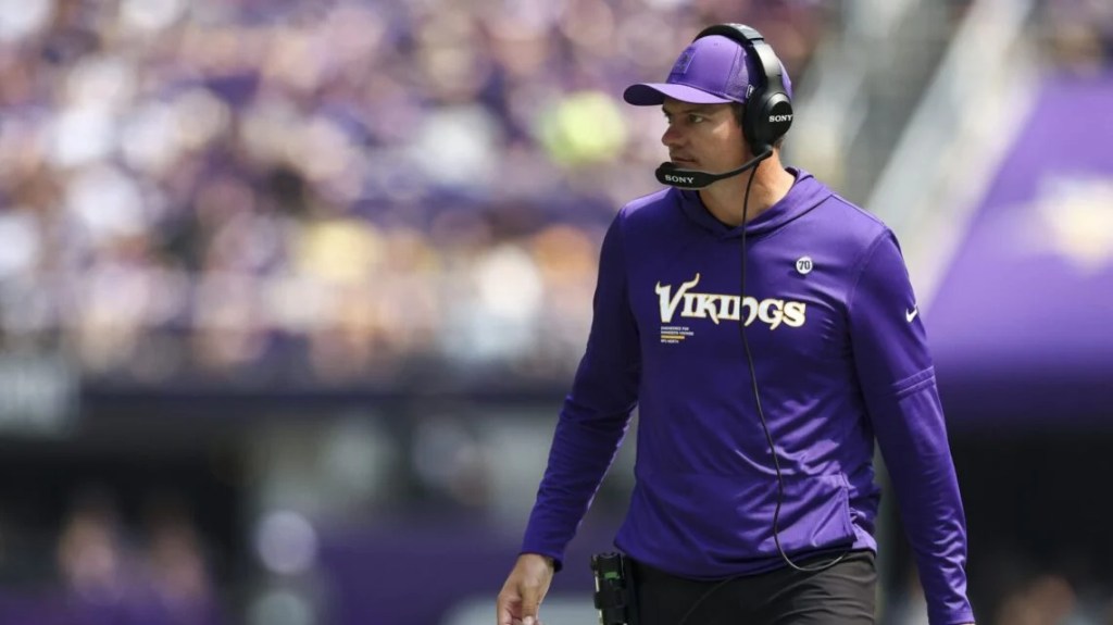 Kevin O'Connell coaching with the Minnesota Vikings